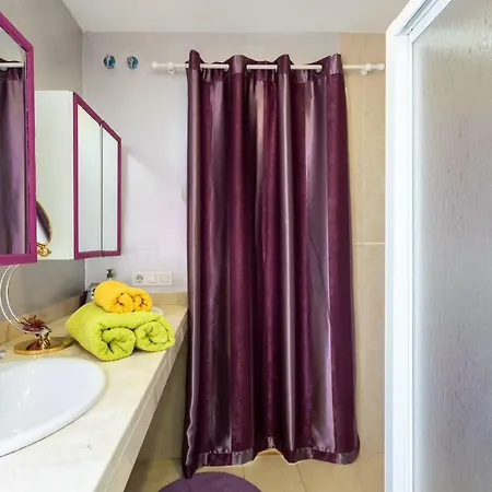 Vakantiehuis Dorina - Con Piscina Privada *